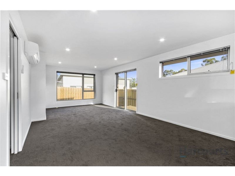 13/134 Burwood Drive, Blackmans Bay TAS 7052