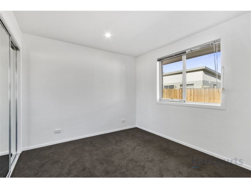 14/134 Burwood Drive, Blackmans Bay TAS 7052
