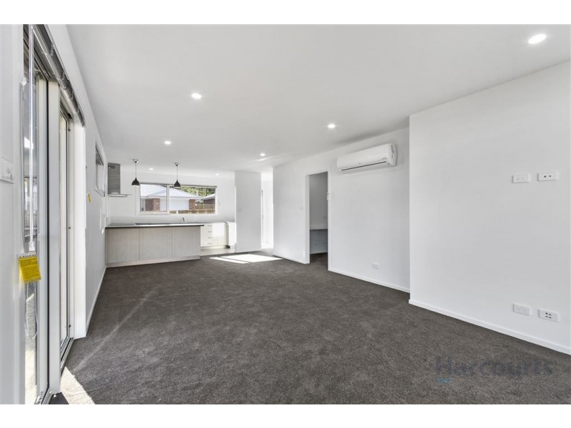 14/134 Burwood Drive, Blackmans Bay TAS 7052
