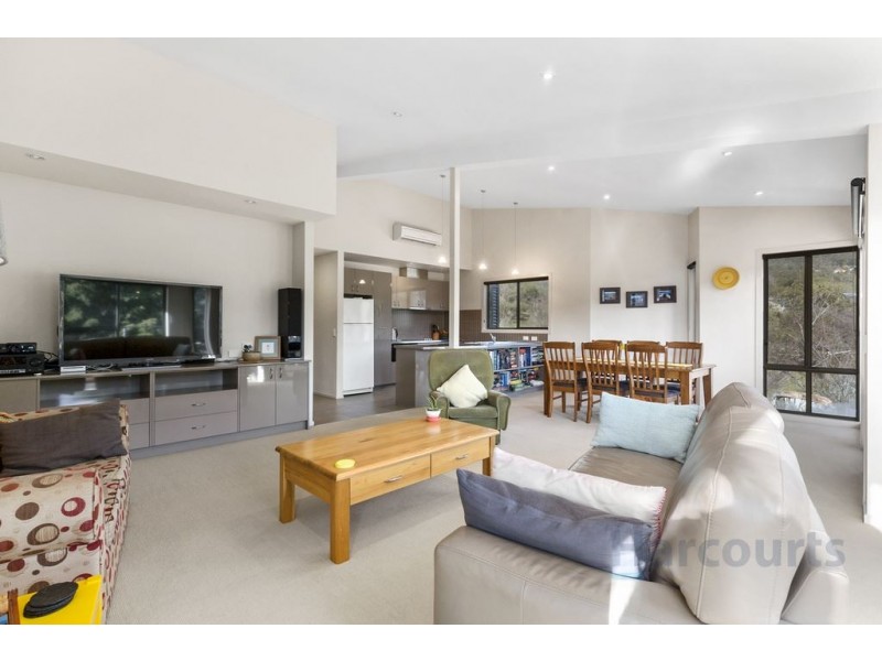 1/30 Shirley Boulevard, Lenah Valley TAS 7008