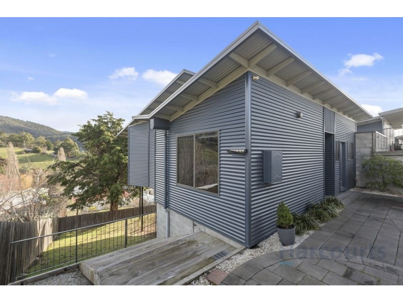 1/30 Shirley Boulevard, Lenah Valley TAS 7008