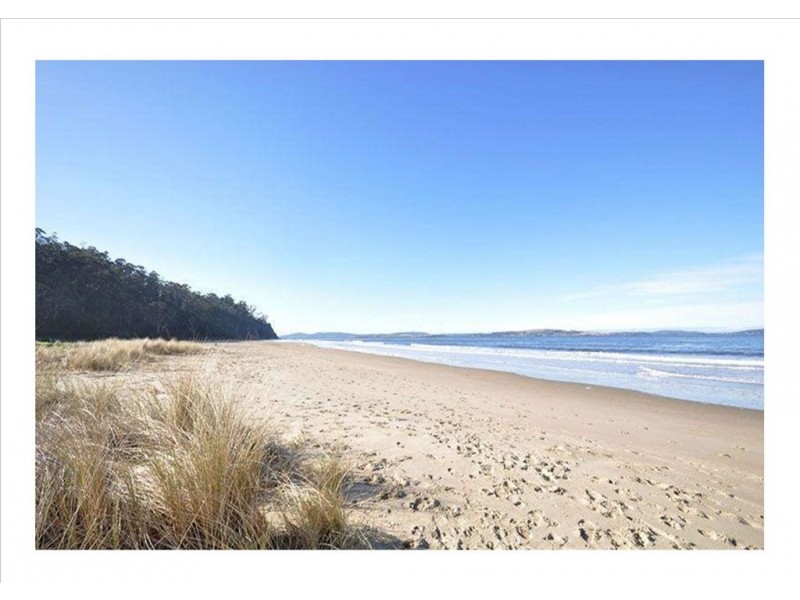 7 Osborne Esplanade, Kingston Beach TAS 7050