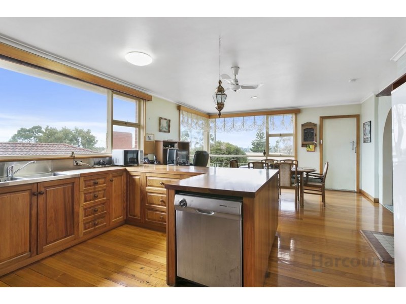 26 Meath Avenue, Taroona TAS 7053