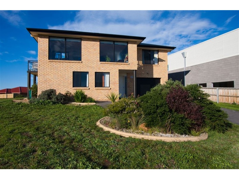12 Liberty Court, Blackmans Bay TAS 7052