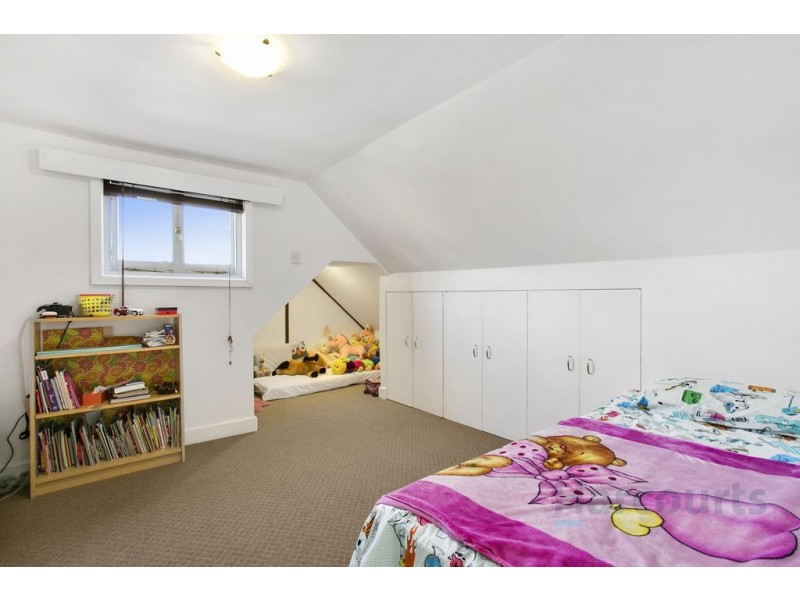 18 Jenkins Street, Taroona TAS 7053