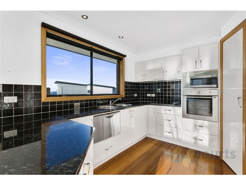 12 Liberty Court, Blackmans Bay TAS 7052