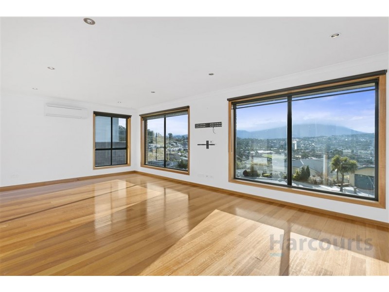 12 Liberty Court, Blackmans Bay TAS 7052
