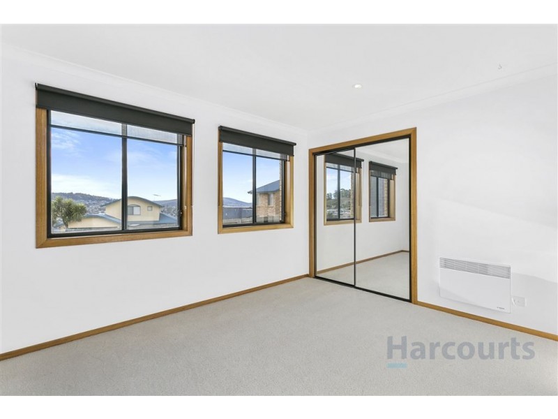 12 Liberty Court, Blackmans Bay TAS 7052