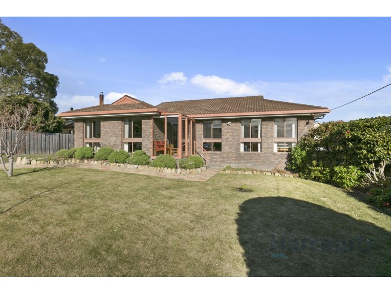 9 Cedar Court, Kingston TAS 7050
