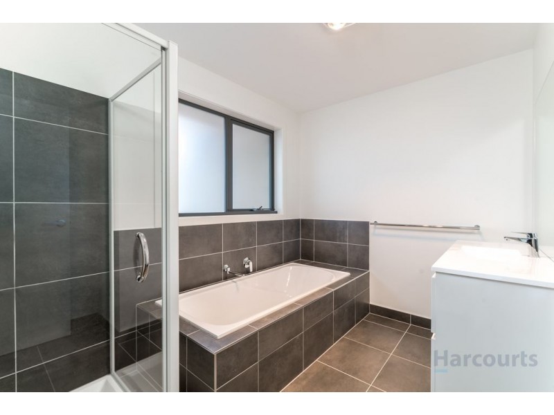334 Redwood Road, Kingston TAS 7050