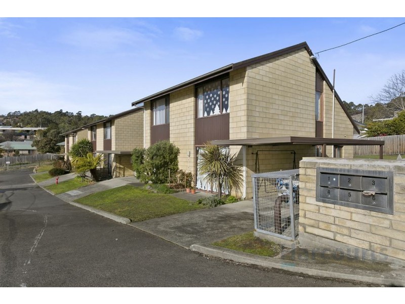 2/2-6 Denison Street, Kingston TAS 7050