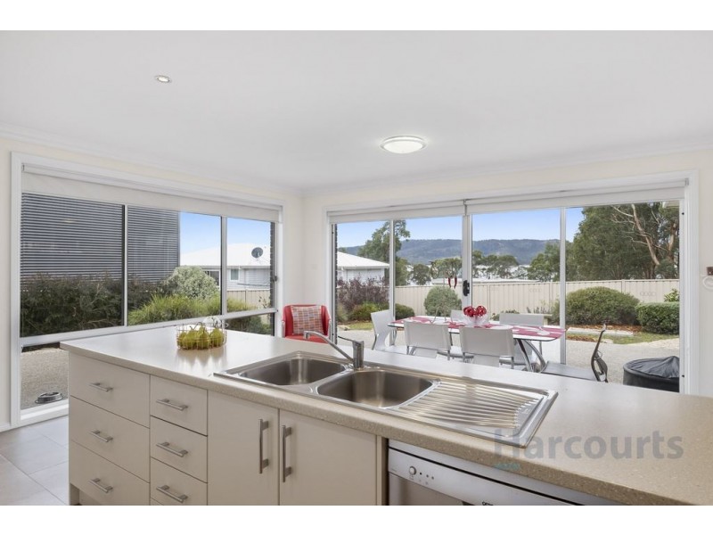 3 Staff Road, Electrona TAS 7054