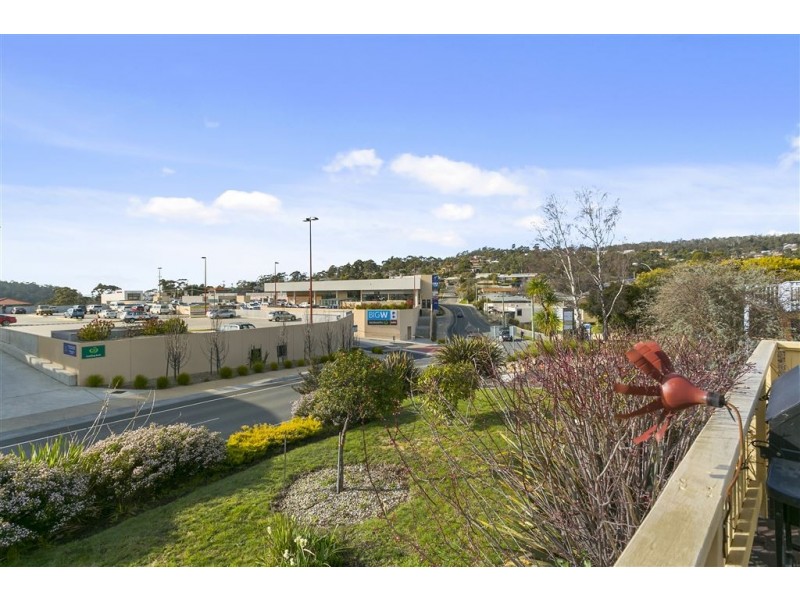 1/4 Freeman Street, Kingston TAS 7050