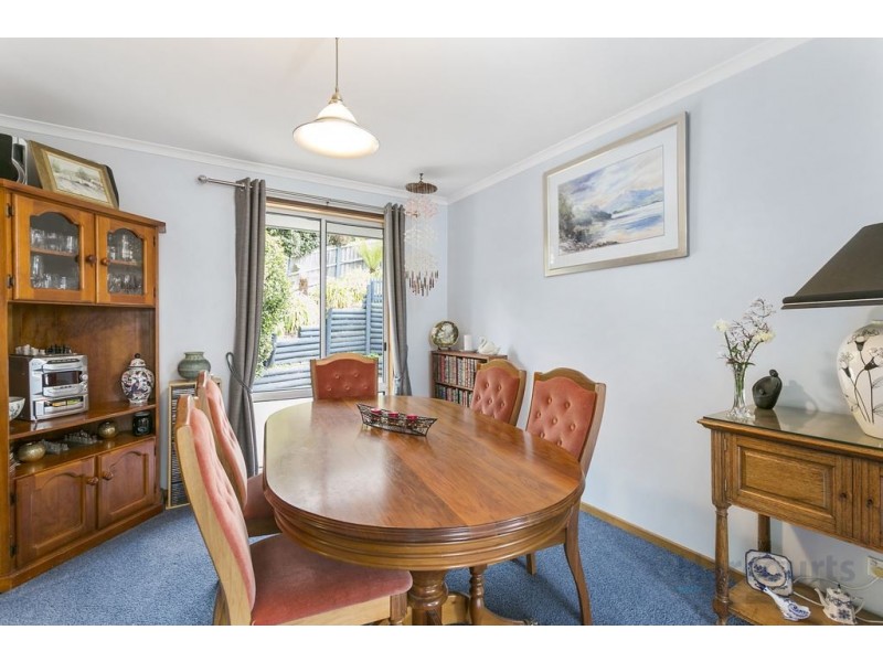 5 Coral Place, Blackmans Bay TAS 7052