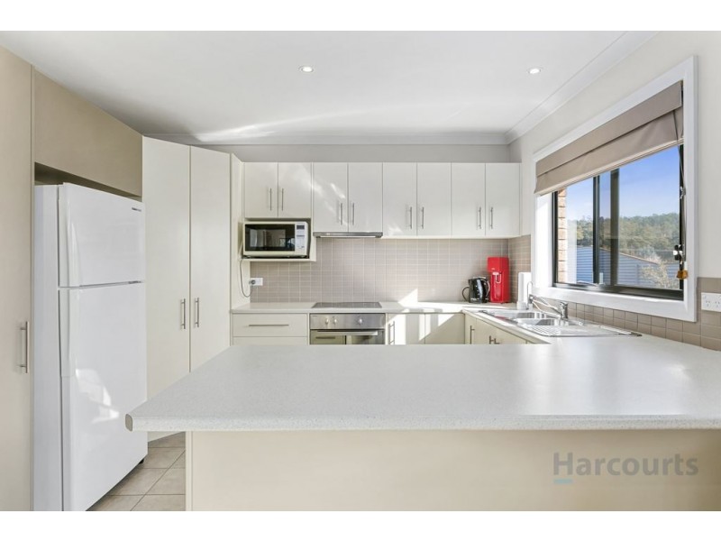 14 Staff Road, Electrona TAS 7054