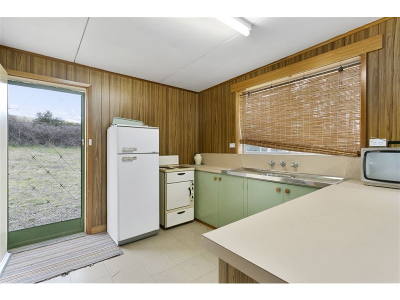 280 Simpsons Bay Road, Simpsons Bay TAS 7150