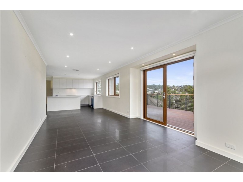 23 Suncoast Drive, Blackmans Bay TAS 7052