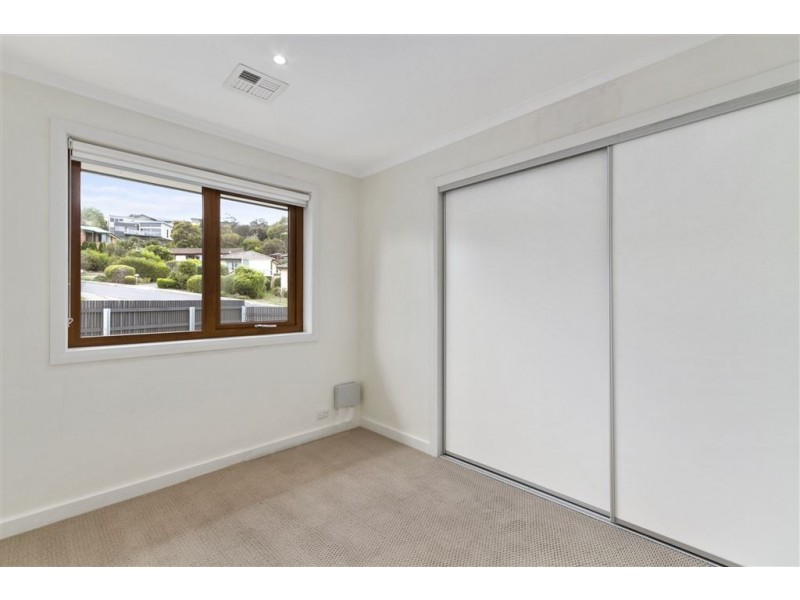 23 Suncoast Drive, Blackmans Bay TAS 7052