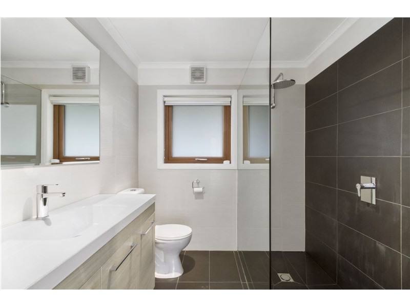 23 Suncoast Drive, Blackmans Bay TAS 7052