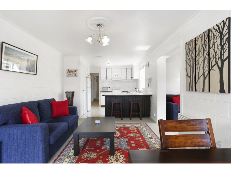 34 Leslie Road, Kingston TAS 7050