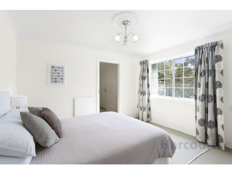 34 Leslie Road, Kingston TAS 7050