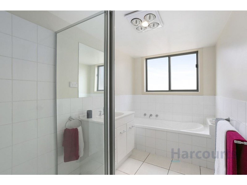 2/58 Malachi Drive, Kingston TAS 7050