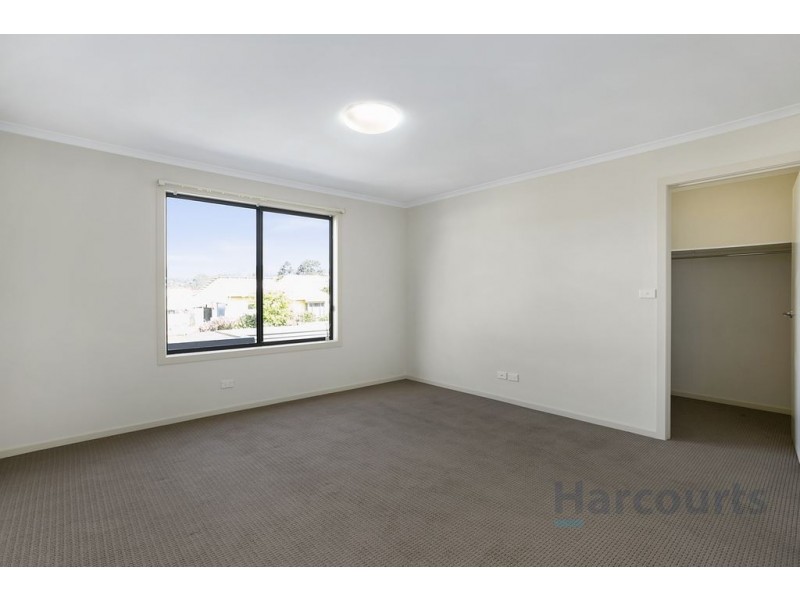 2/58 Malachi Drive, Kingston TAS 7050