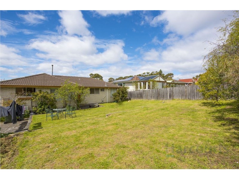 11 Moonya Drive, Kingston Beach TAS 7050