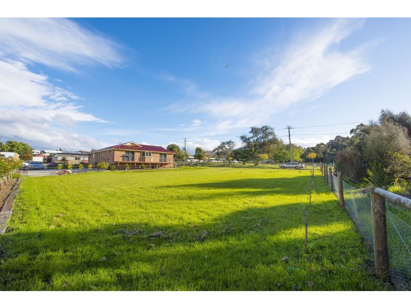 3 & 1 Snow Gum Drive, Snug TAS 7054