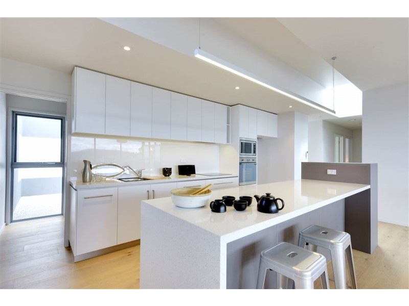 2 & 3/30 Caladium Place, Blackmans Bay TAS 7052