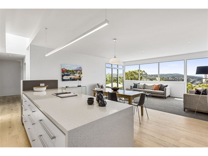 2 & 3/30 Caladium Place, Blackmans Bay TAS 7052