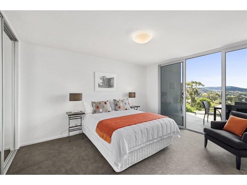2 & 3/30 Caladium Place, Blackmans Bay TAS 7052