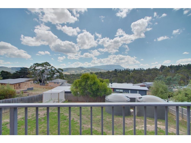 5 Fenton Court, Howden TAS 7054
