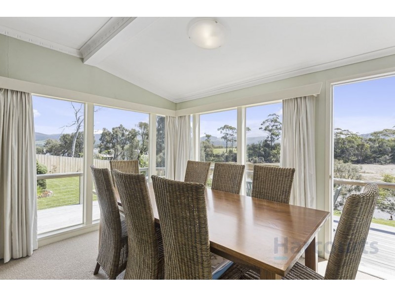 289 Howden Road, Howden TAS 7054