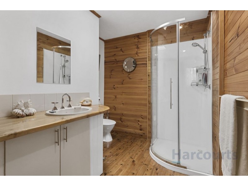 289 Howden Road, Howden TAS 7054