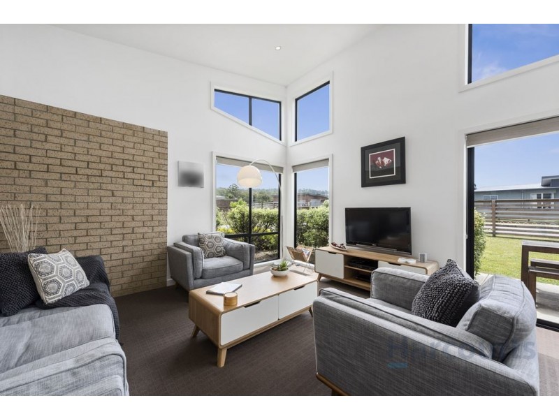 1 Dickson Street, Electrona TAS 7054