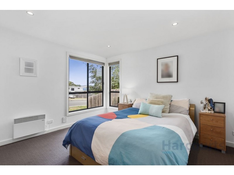 1 Dickson Street, Electrona TAS 7054