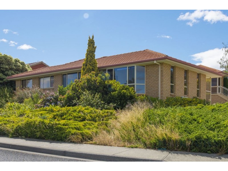 1/1 Ivory Court, Kingston TAS 7050