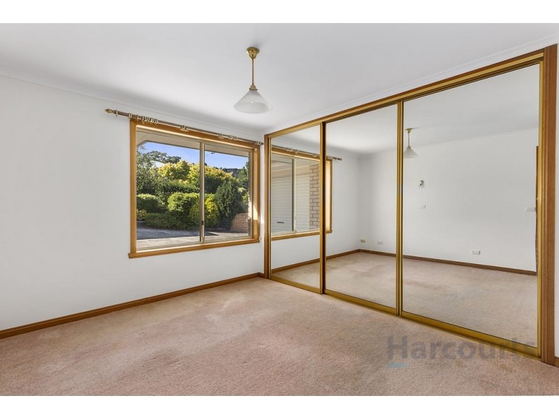 1/1 Ivory Court, Kingston TAS 7050
