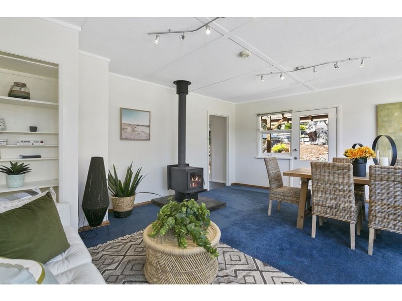 70 Beach Road, Kingston Beach TAS 7050
