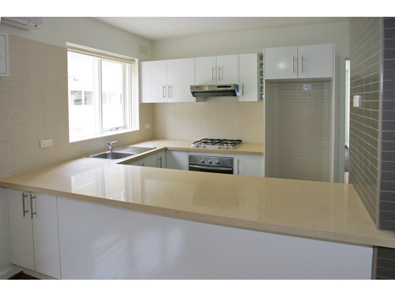 2/37 Park Street, Hawthorn VIC 3122