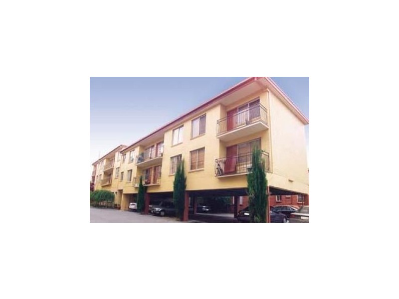 24/250 Dandenong Road, St Kilda East VIC 3183
