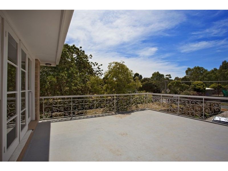 1/3 Leason Street, Kew VIC 3101