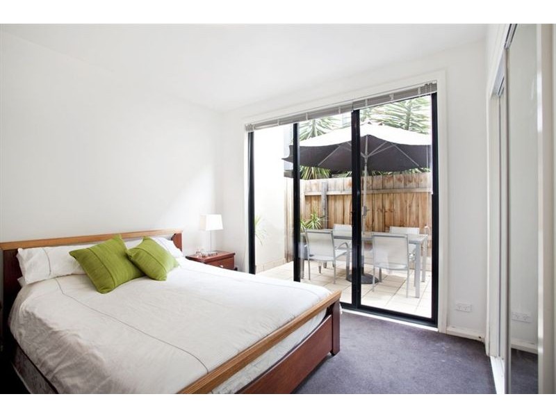 3/321 Orrong Road, St Kilda East VIC 3183