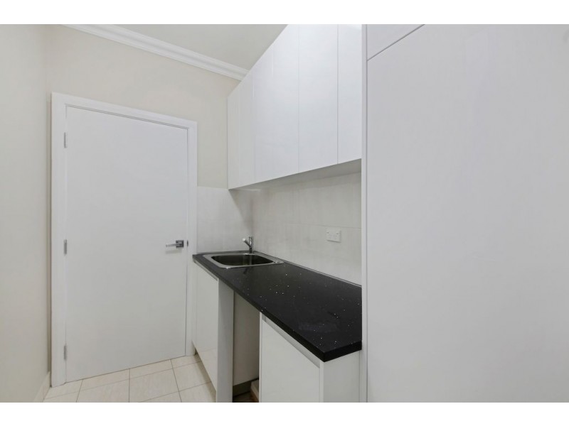25 Discovery Circuit, Gregory Hills NSW 2557