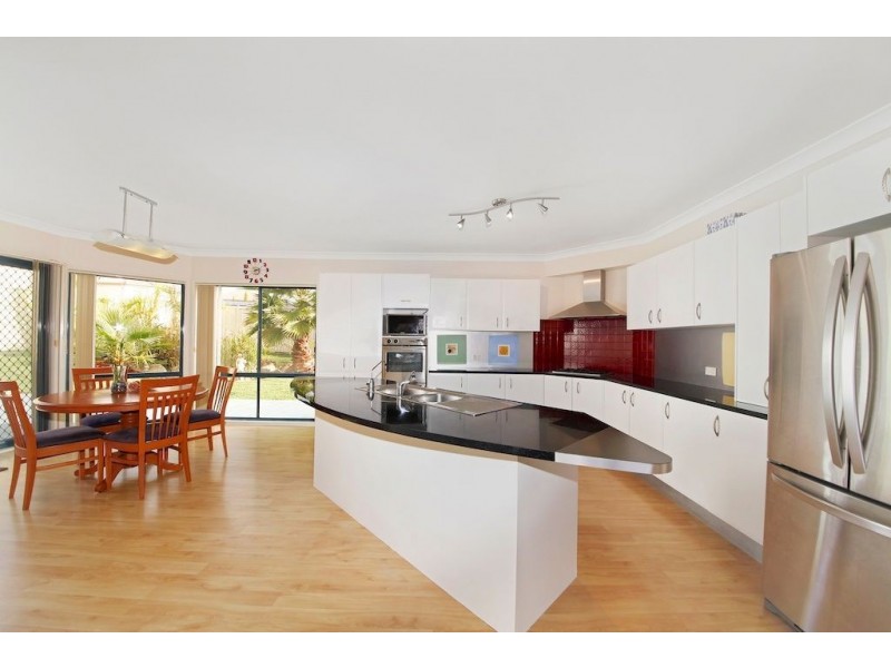 6 Gledswood Place, Glen Alpine NSW 2560