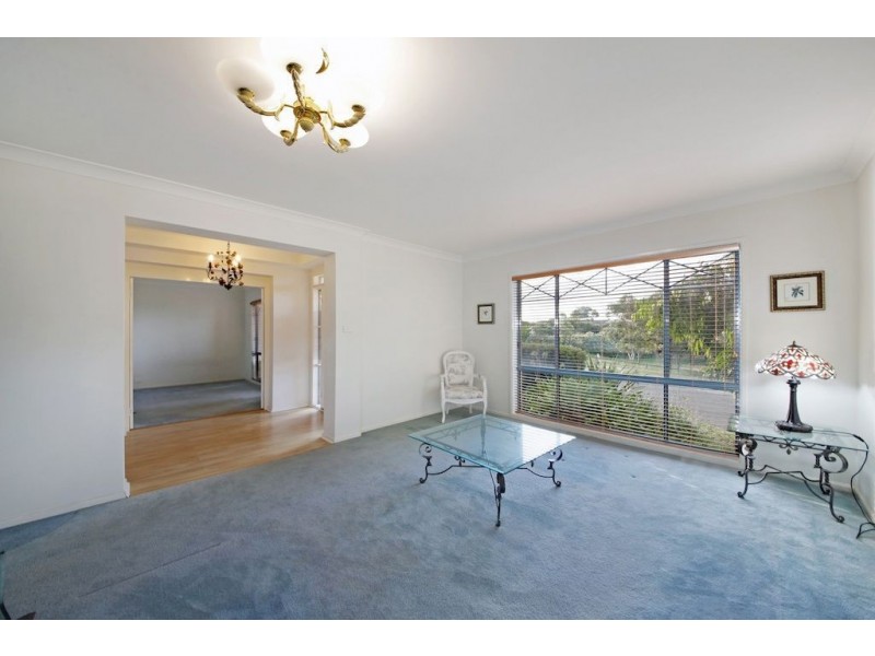 6 Gledswood Place, Glen Alpine NSW 2560