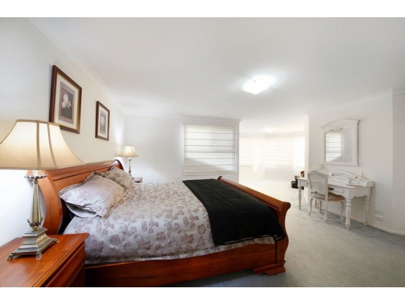 6 Gledswood Place, Glen Alpine NSW 2560