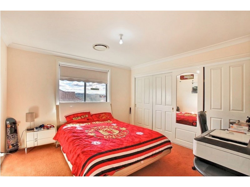 42 Nepean Towers Avenue, Glen Alpine NSW 2560