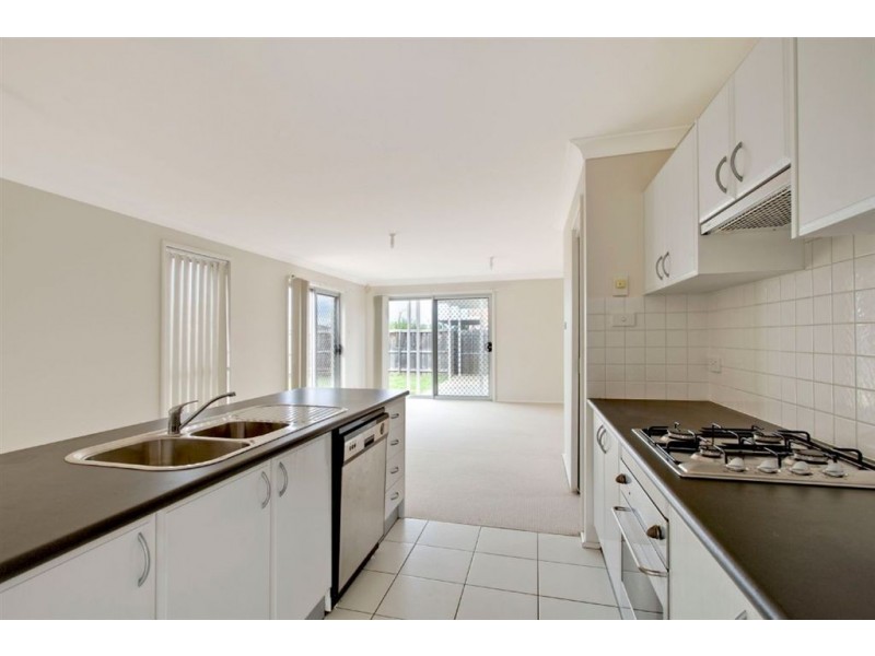 14 St Simon Close, Blair Athol NSW 2560